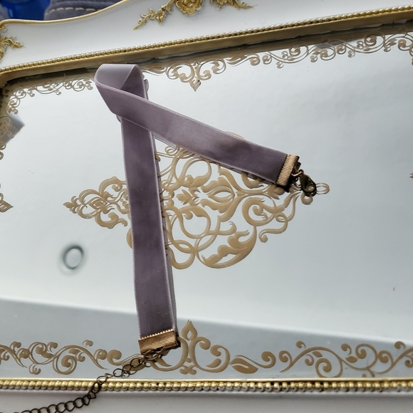 Forever 21 Jewelry - Purple velvet choker